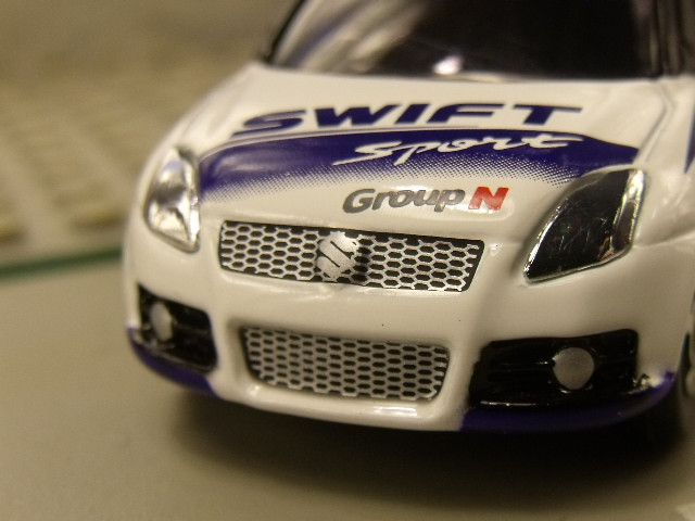 Suzuki Swift sport 2008 Tomica (11)