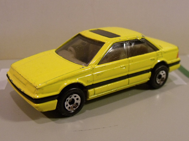Rover Sterling MB sárga (1)