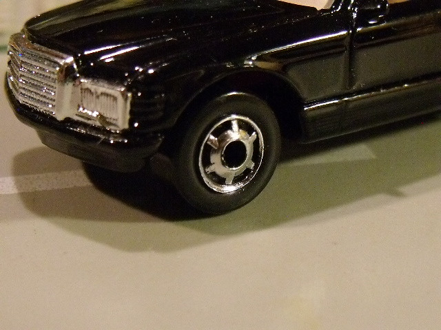 Mercedes 380 SEL Hot Wheels (4)