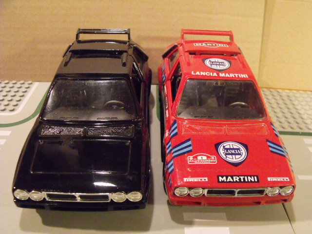 Lancia Delta S4 Bburago 1-24 (18)