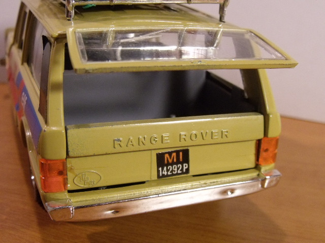 Range Rover ELF Bburago 1-25 (9)