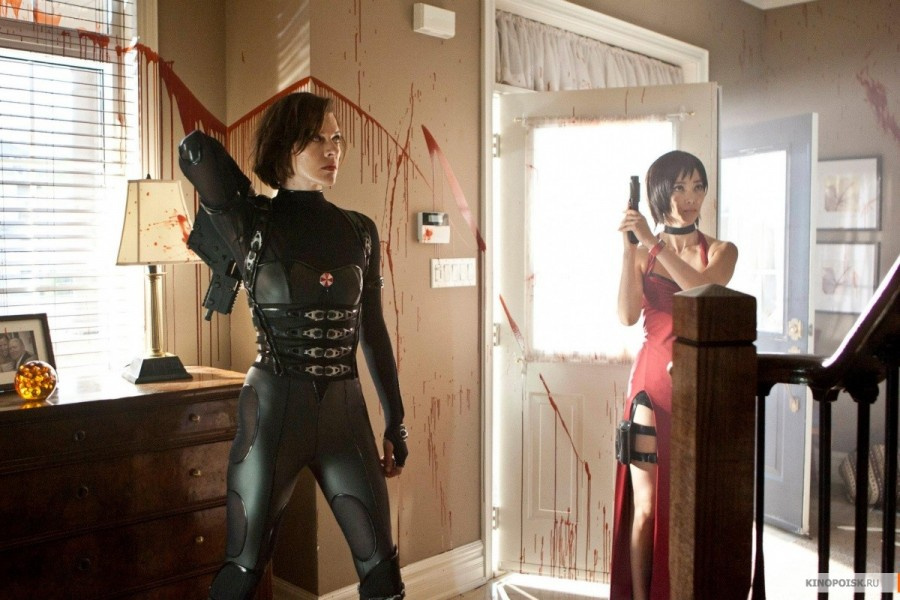 milla-jovovich-li-bingbing-resident-evil-5-retribution