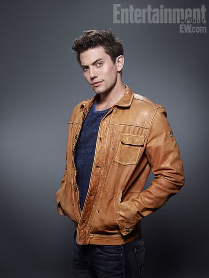 JACKSON RATHBONE, The Twilight Saga Breaking Dawn -- Part 2