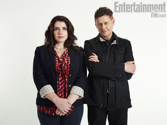 STEPHENIE MEYER (author), ANDREW NICCOL (director), The Host