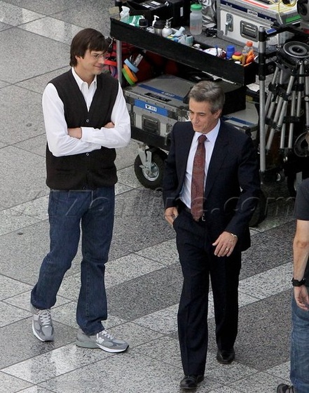 ashton-kutcher-steve-jobs-set-image