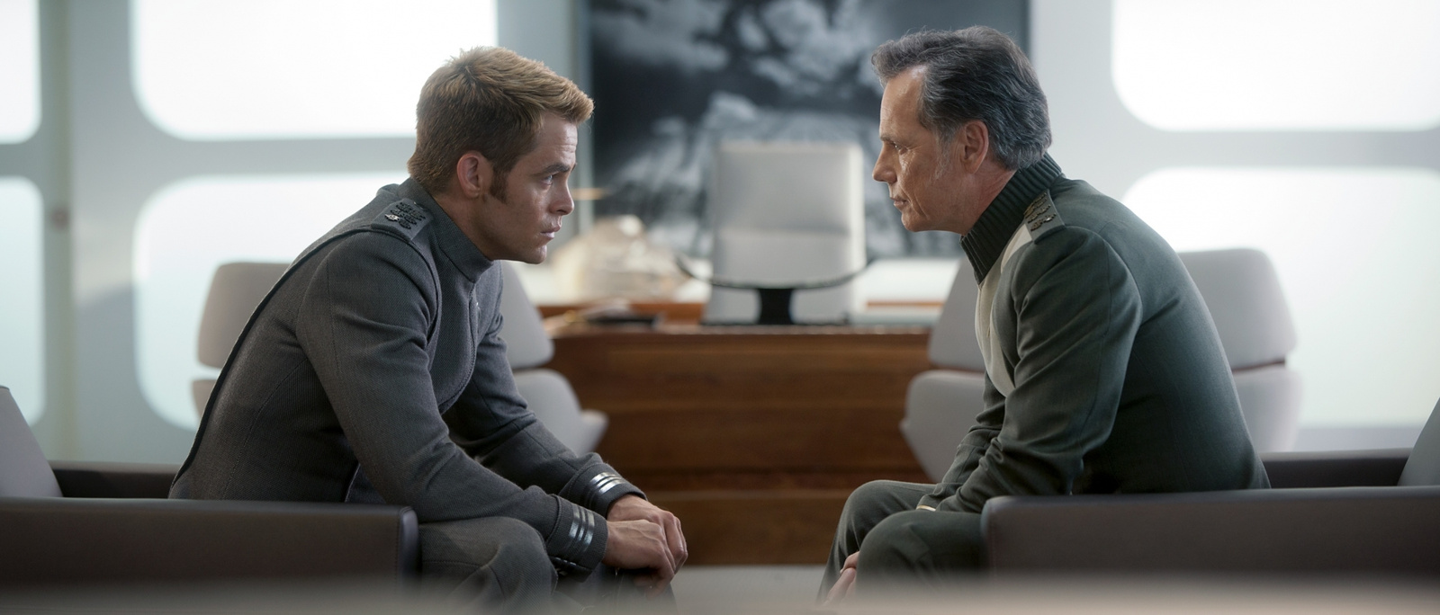 star-trek-into-darkness-chris-pine-bruce-greenwood