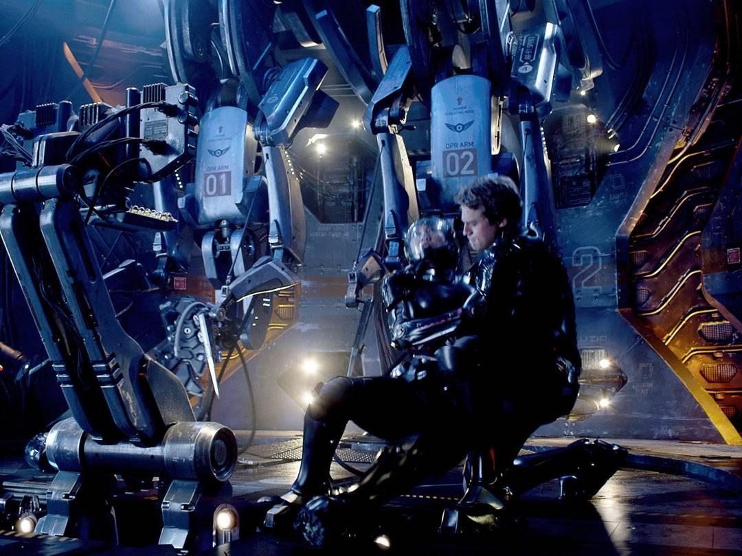 pacific-rim-charlie-hunnam-rinko-kikuchi3