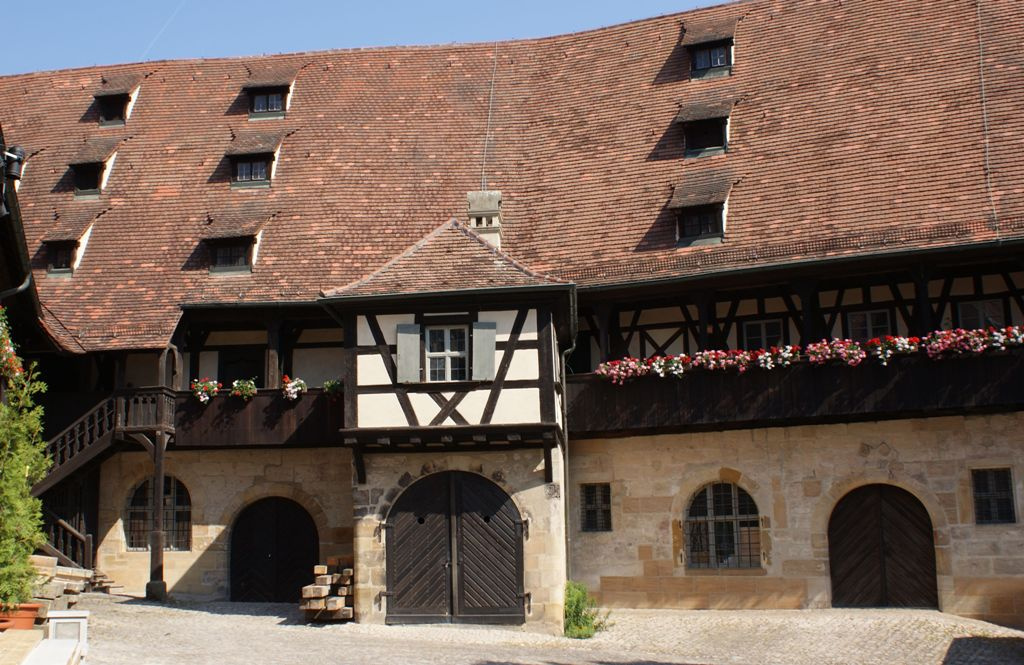 Bamberg ~ Alte Hofhaltung (Régi Udvartartás)