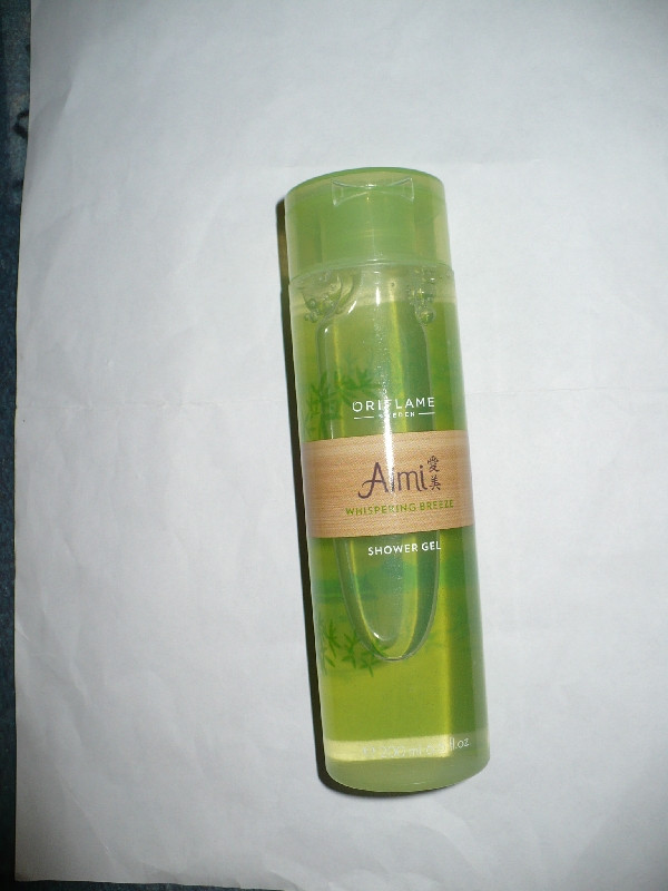 Tusfürdő Oriflame limited S Aimi whispering breeze P1100157