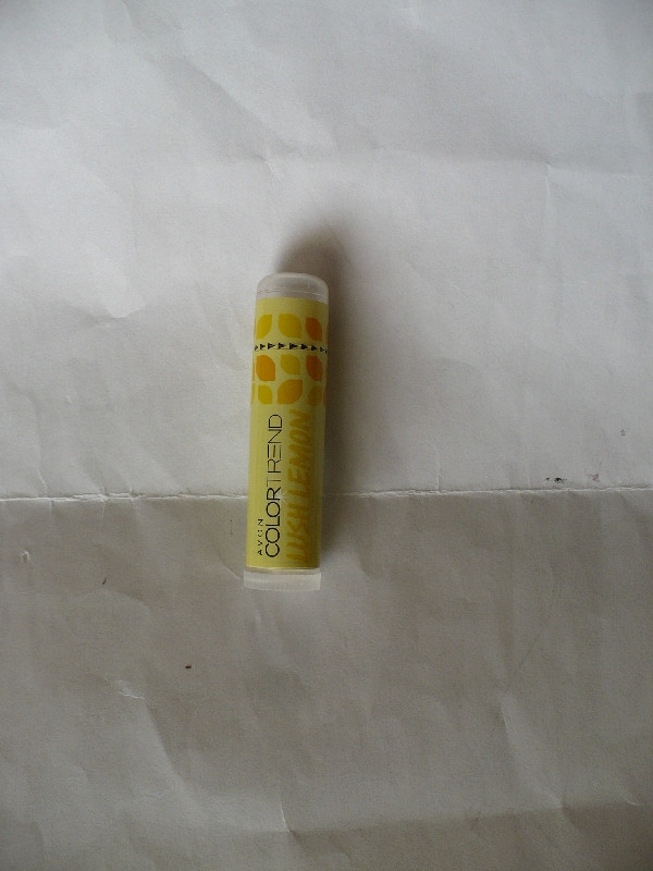Szájbigyó Avon Colortrend citrom P1100166
