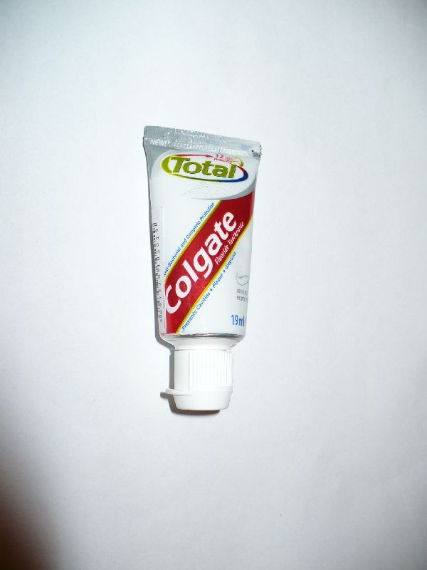 Fogkrém Colgate KICSI total P1050427