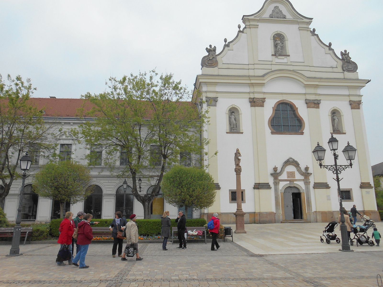 Vác főtere, a Városháza