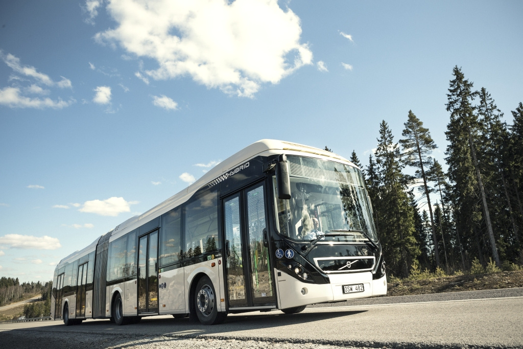 Volvo 7900 Hybrid Articulated