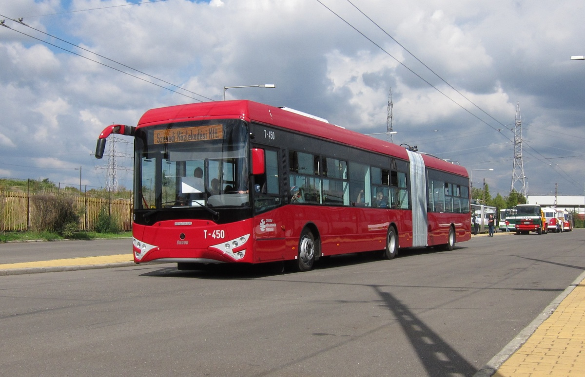 Ikarus- Škoda Tr187.2