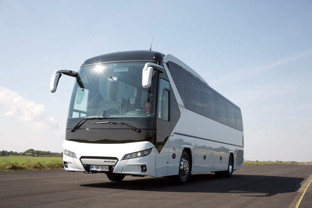 P Bus EOT Tourliner 2016-02 (Custom)