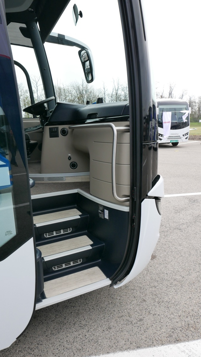 Neoplan Tourliner kze