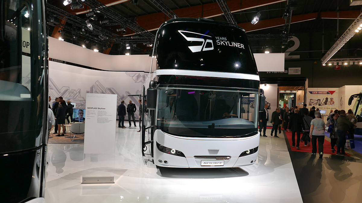 Neoplan Skyliner