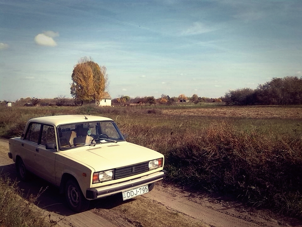 Lada 2105