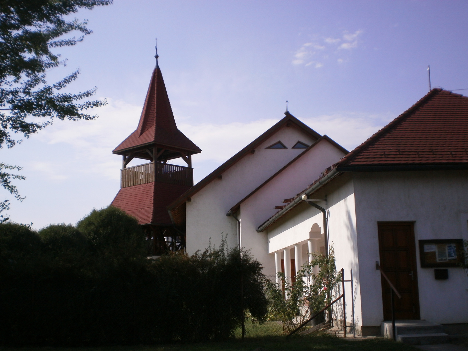 Tiszaújváros Református templom