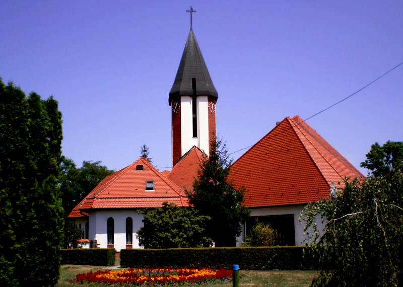 Harkány Római katolikus templom