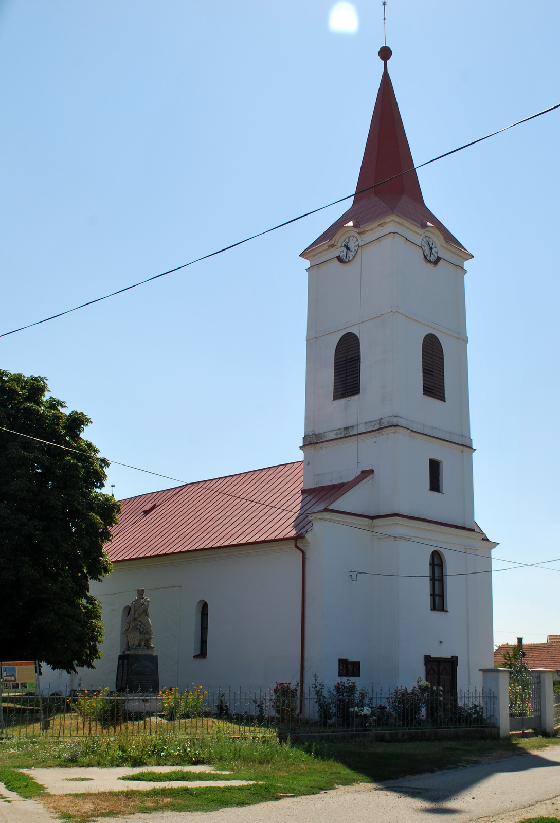 Tiszacsege református templom