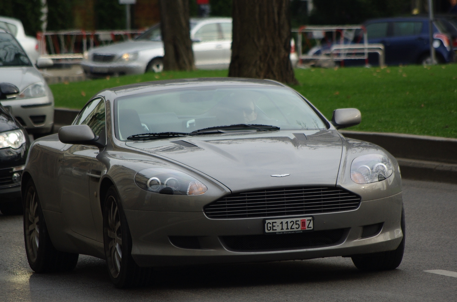 Aston Martin DB9