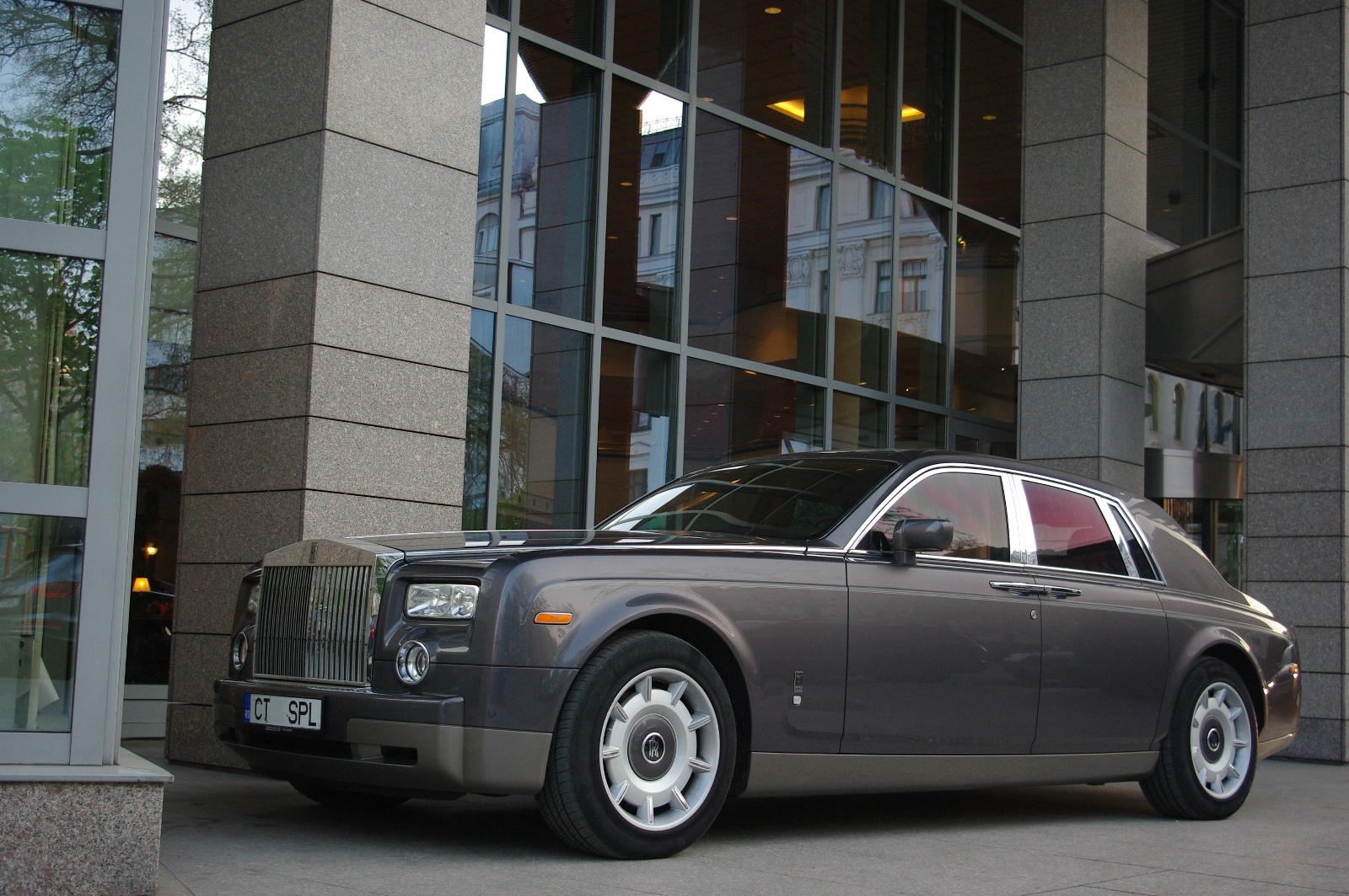 Rolls Royce Phantom (22)