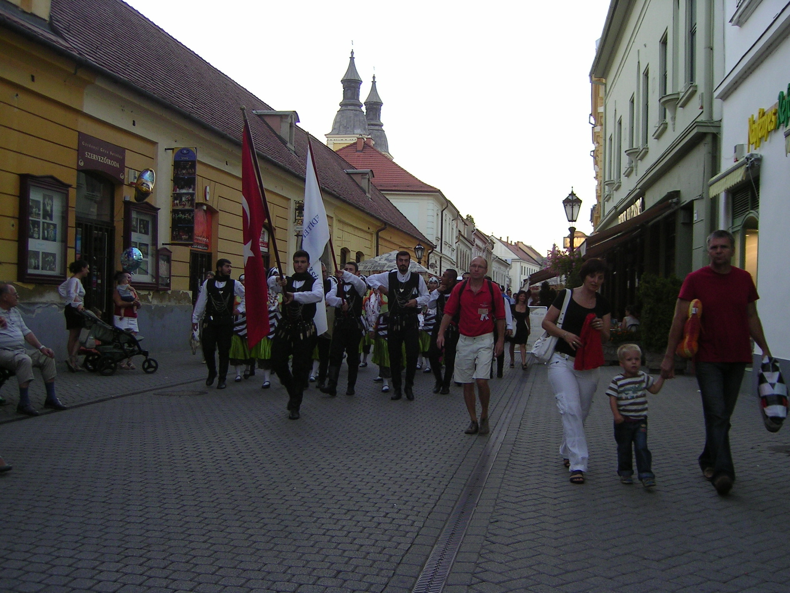 Eger és mások.12.08 018