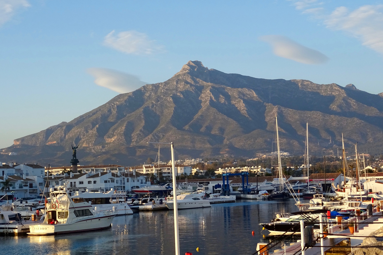 Puerto Banús