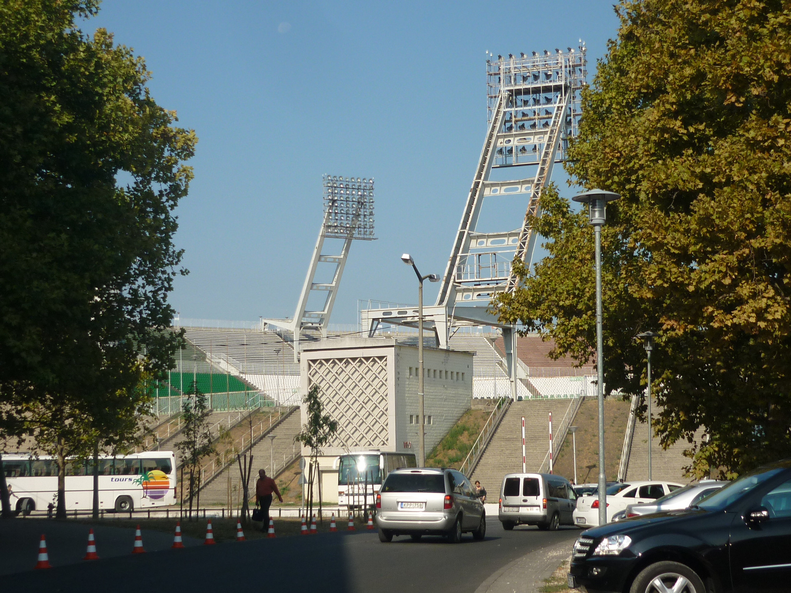 Nepstadion-20110917-01