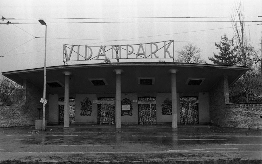 Vidampark-1981-fortepan.hu-126032