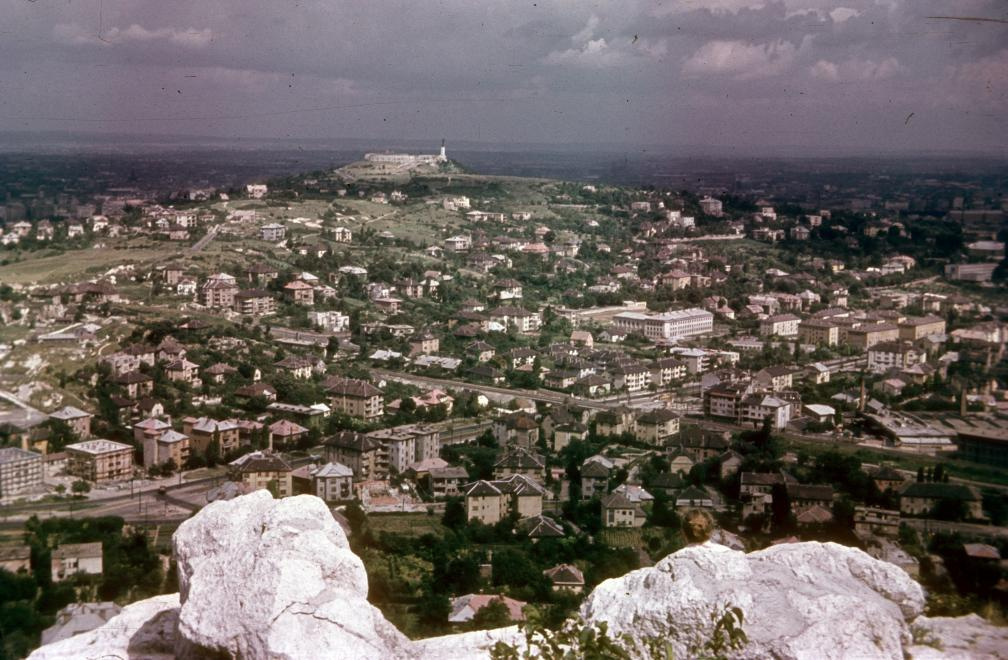 GellertHegy-1955Korul-SasHegyFelolNezve-fortepan.hu-129190