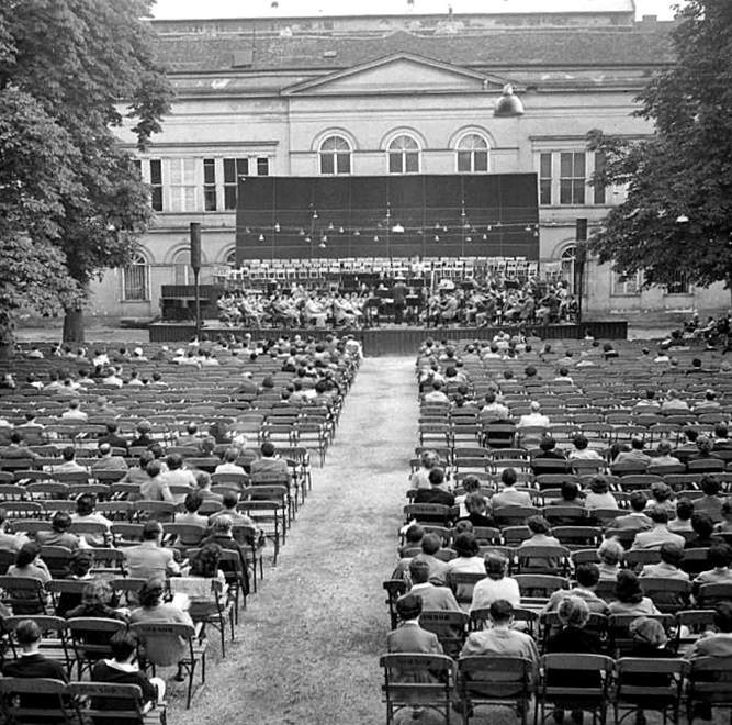 KarolyiKert-1961-Koncert