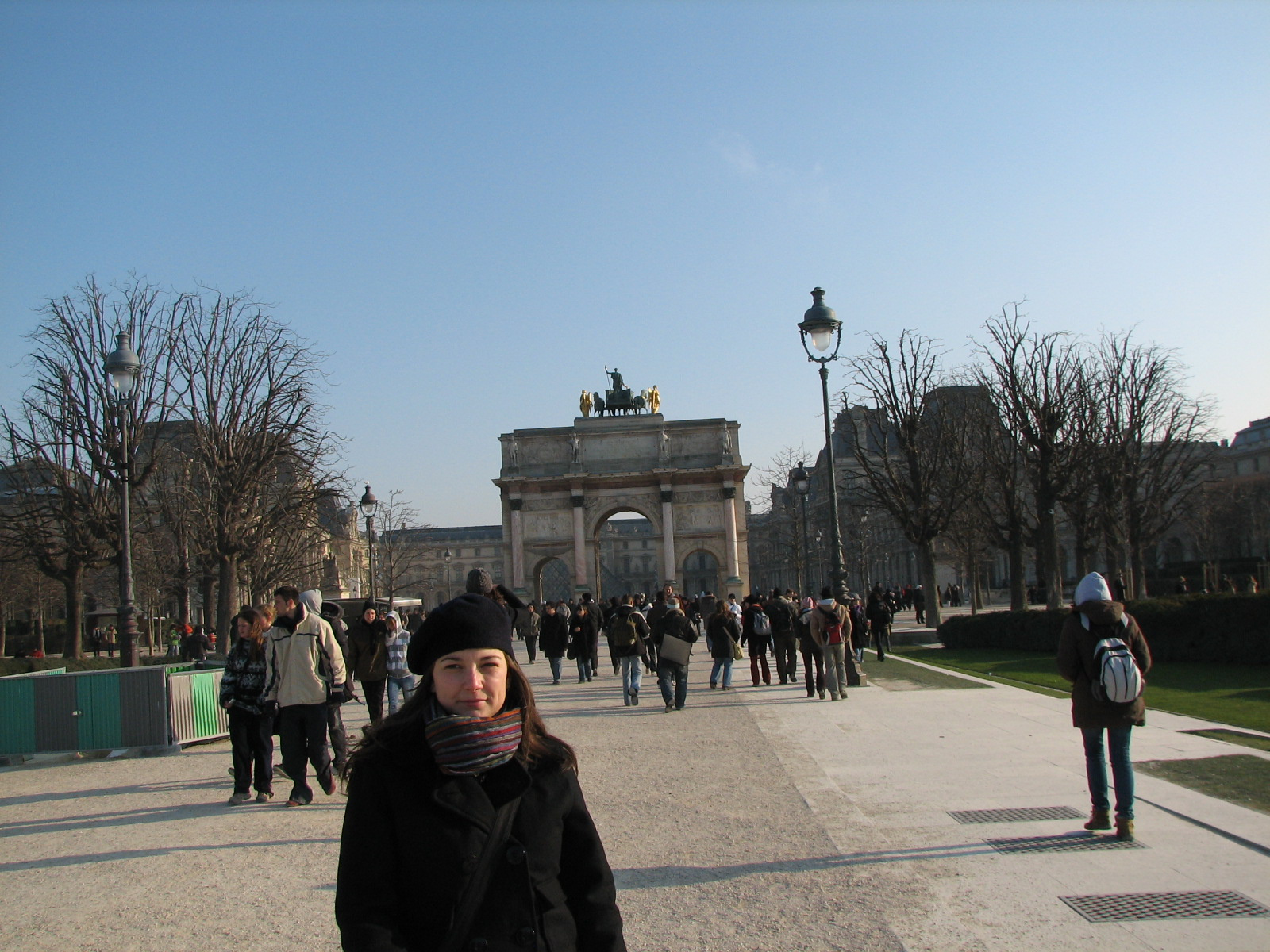 Közeledve a Louvre-hoz