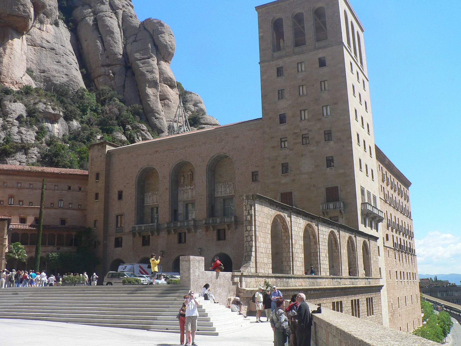 03 Montserrat (01)