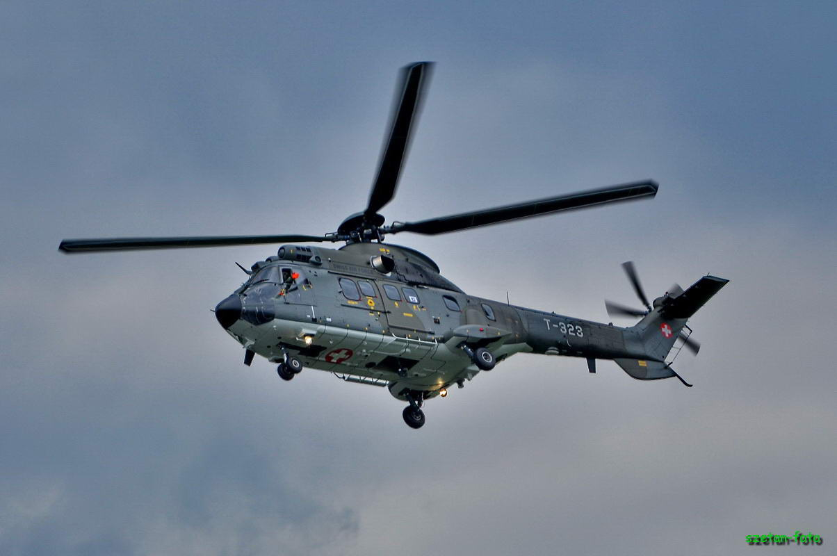 10694 Eurocopter-AS-532UL Swiss Air Force