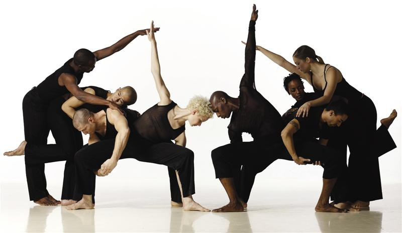 Bill T Jones Arnie Zane Dance - credit Lois Greenfield (Medium)