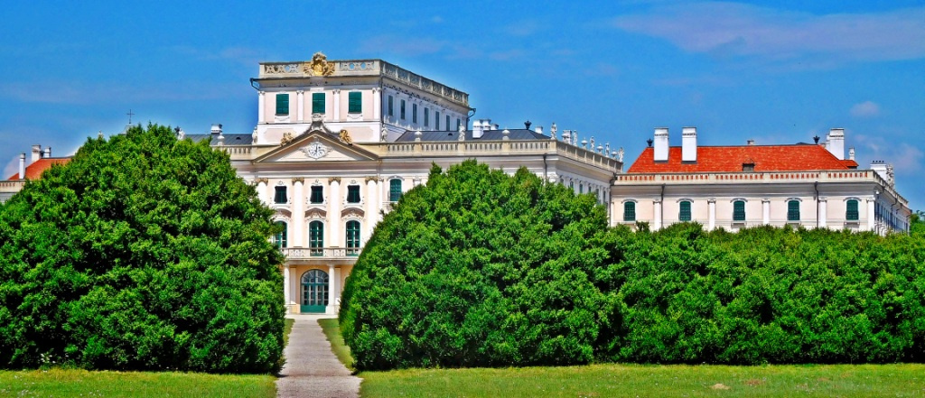 Esterházy-kastély, Fertőd