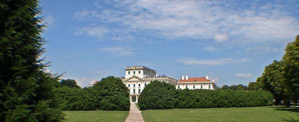 Esterházy-kastély, Fertőd