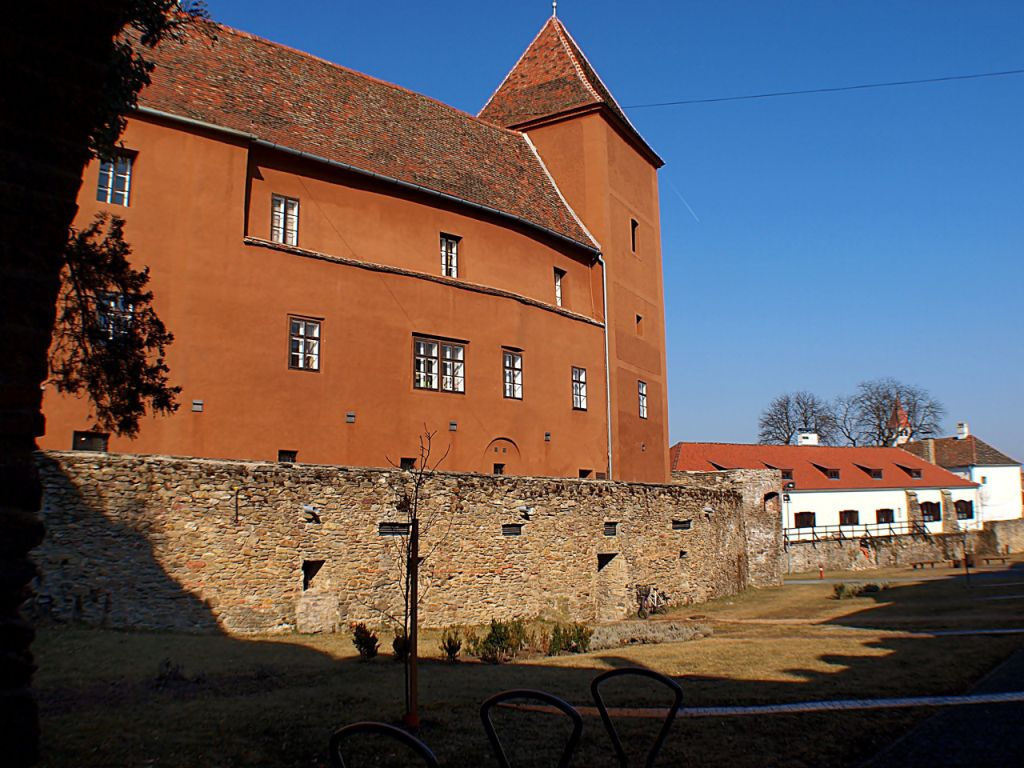 030 Kőszeg