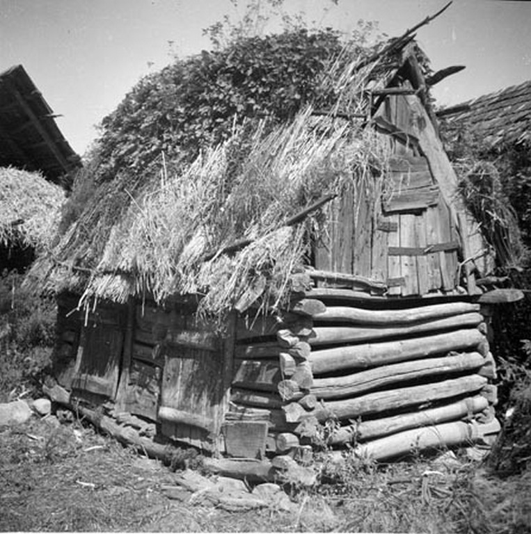 Melléképület. Trunk, 1949.