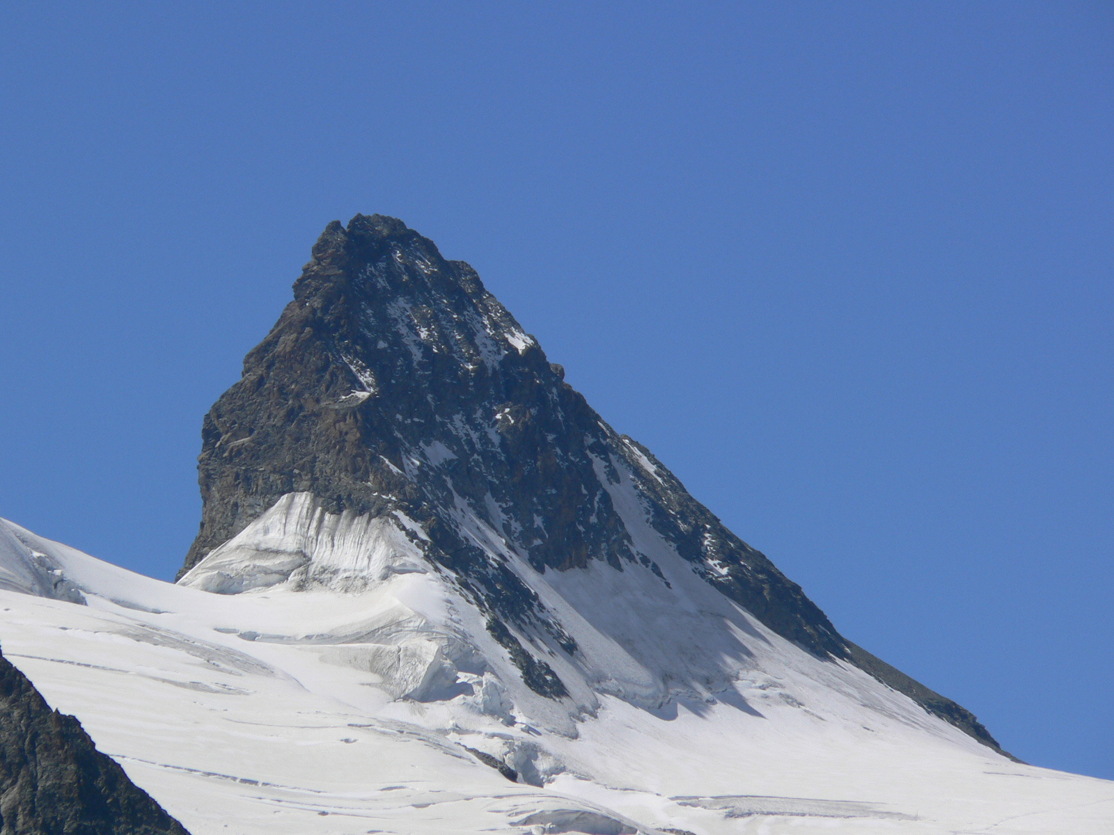 084 - Svájc - Piz Bernina 4049 m.