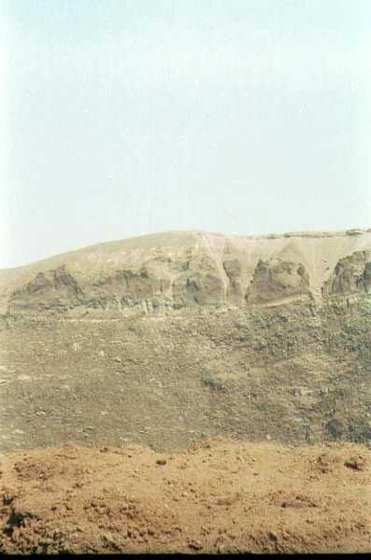 045-Vezuv kráter