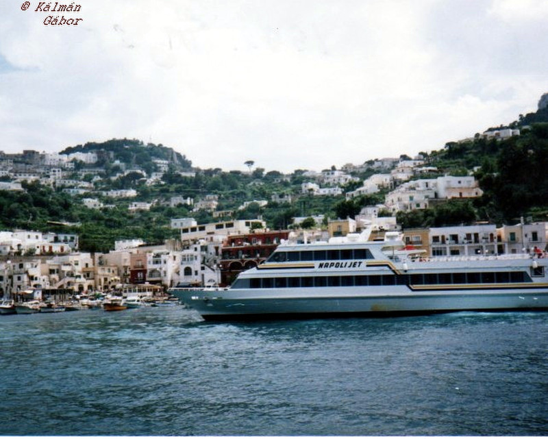 037 - Capri