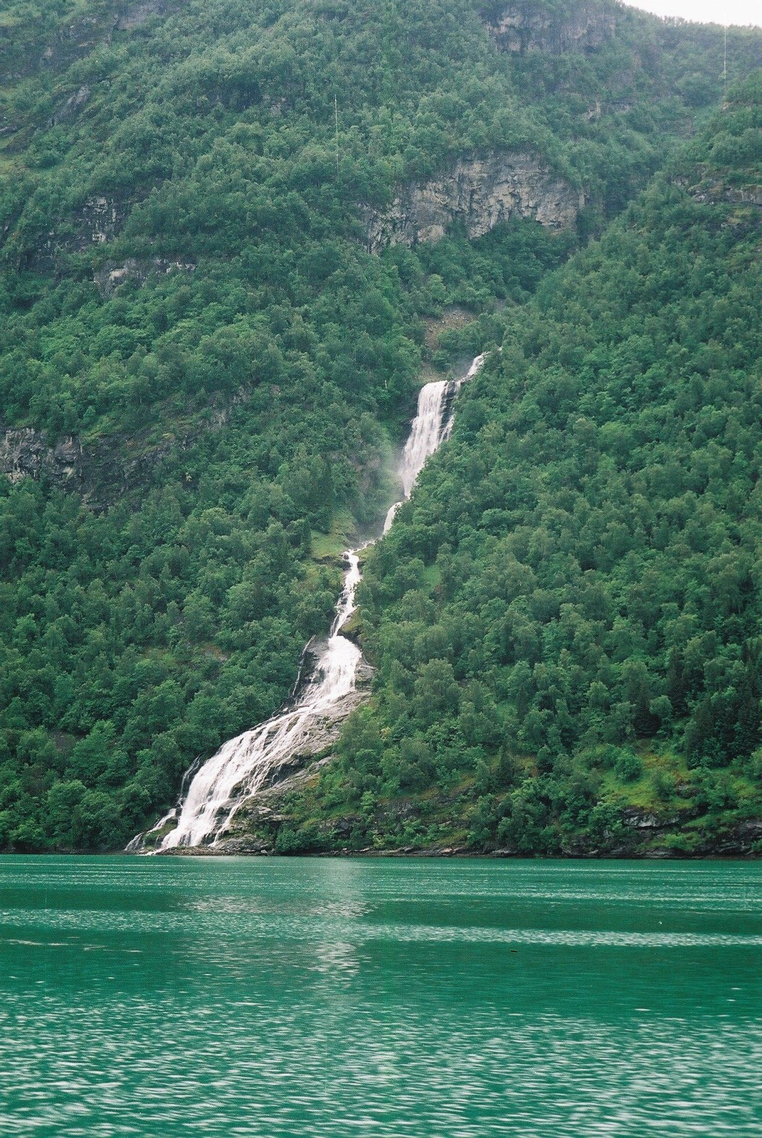 047 - Geirangerfjord, Mennyasszonyi fátyol vízesés