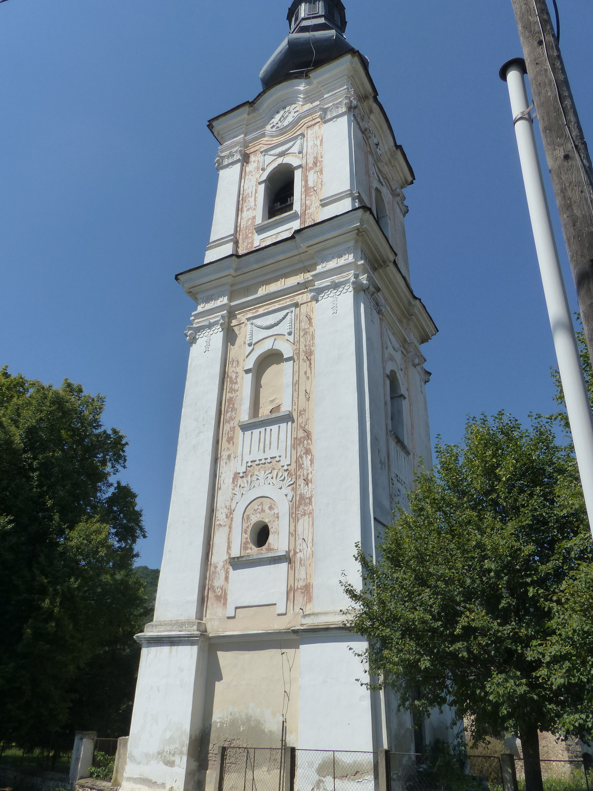 Plešivec (Pelsőc), műemlék kálvinista templom, SzG3