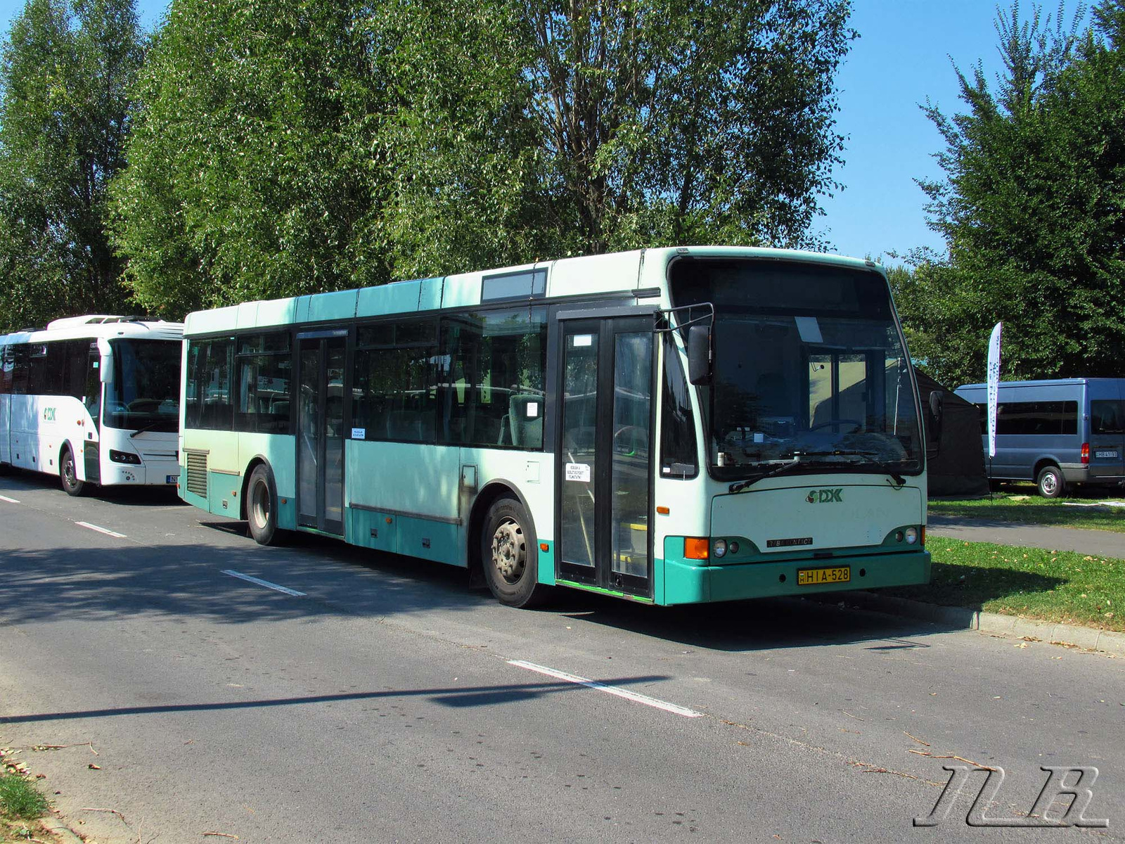 HIA-528