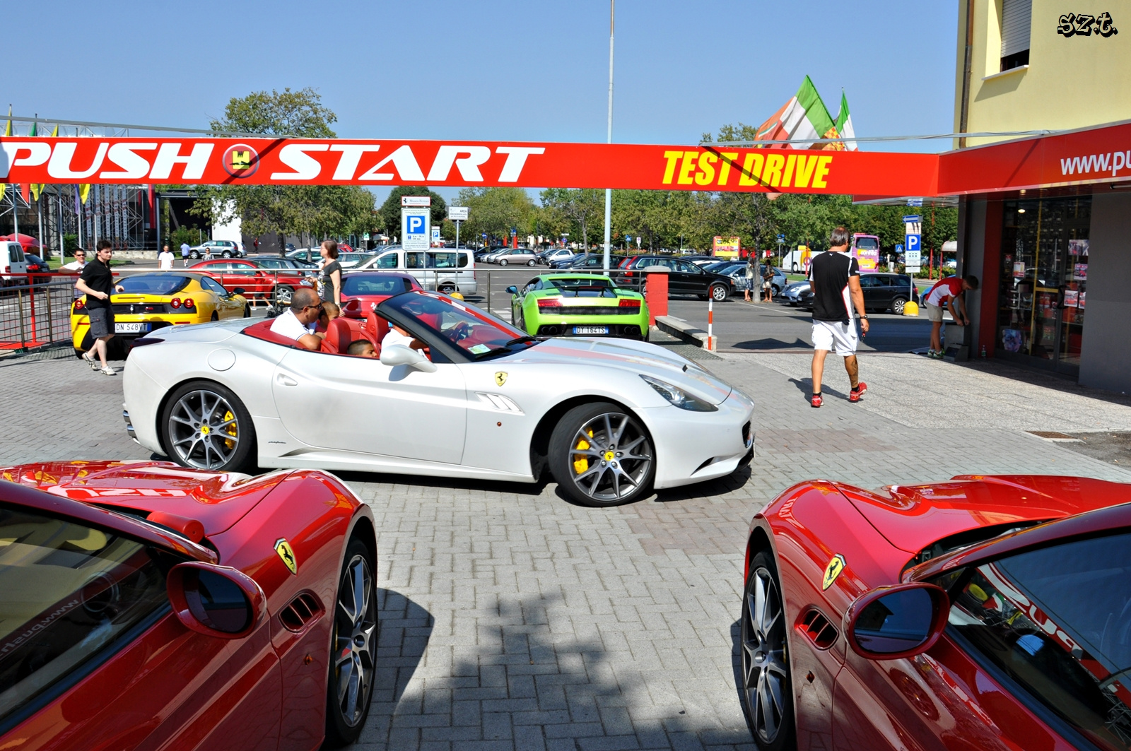 Ferrari California