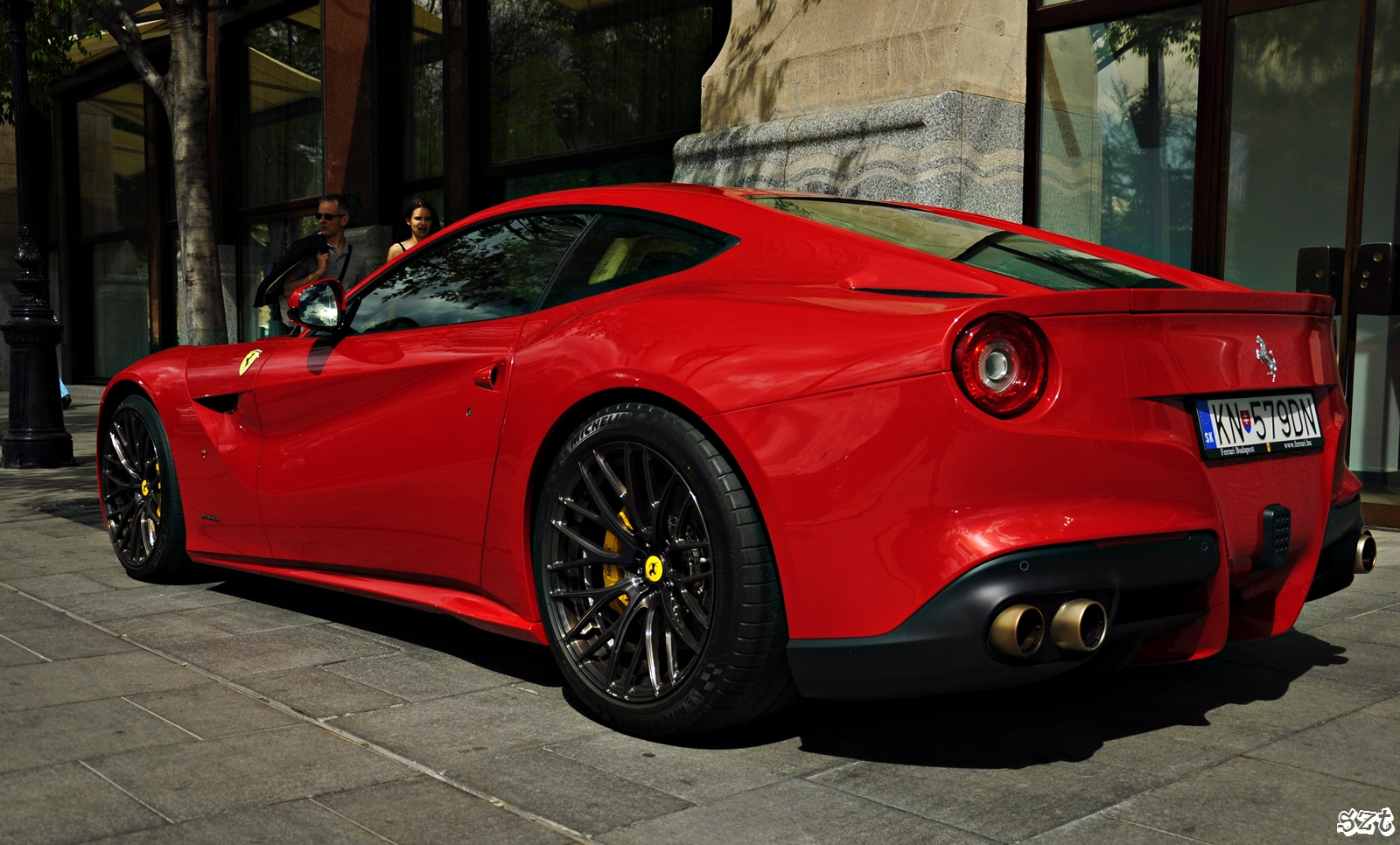 Ferrari F12berlinetta