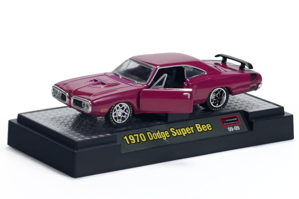 Detroit Muscle Cars Release 4 1970 Dodge Super Bee